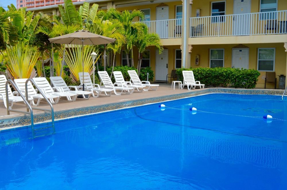The Costal Hotel Clearwater Exterior photo